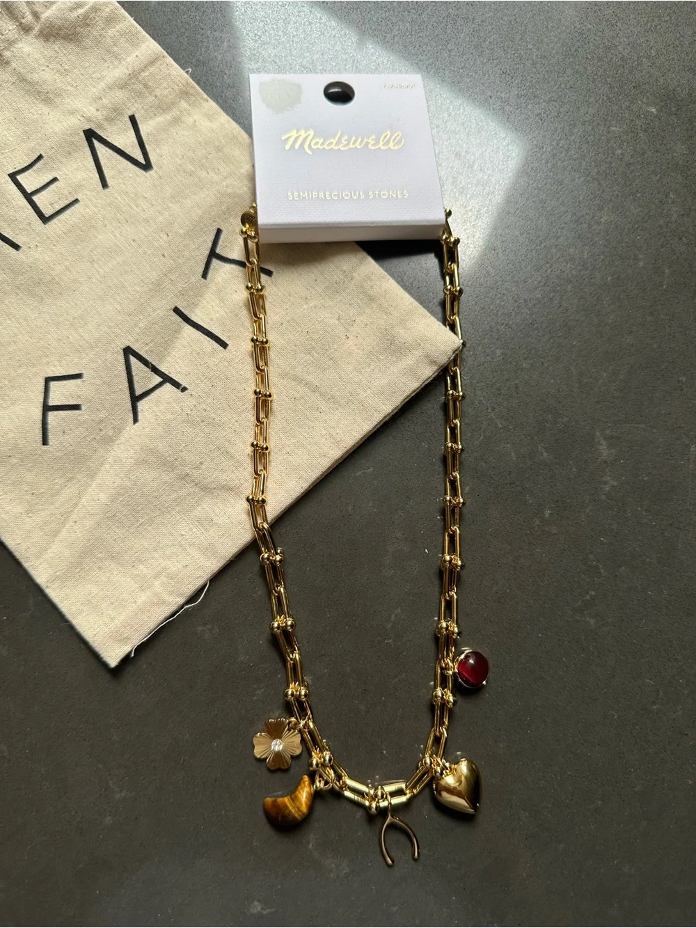NWT Madewell Semiprecious U-Link Charm Necklace Antique Gold NY853 - Picture 1 of 5
